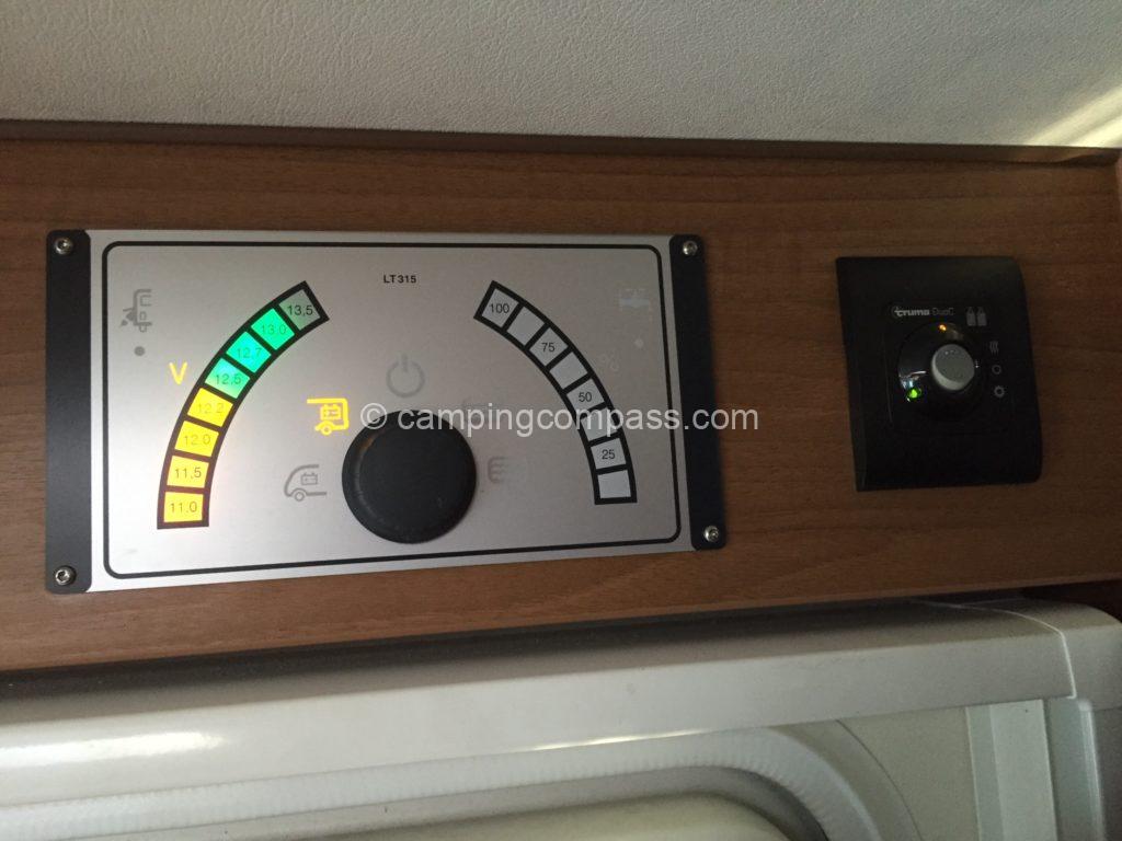 Motorhome electrical system - Control panel