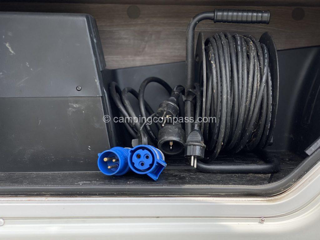 How to connect a motorhome to 230V