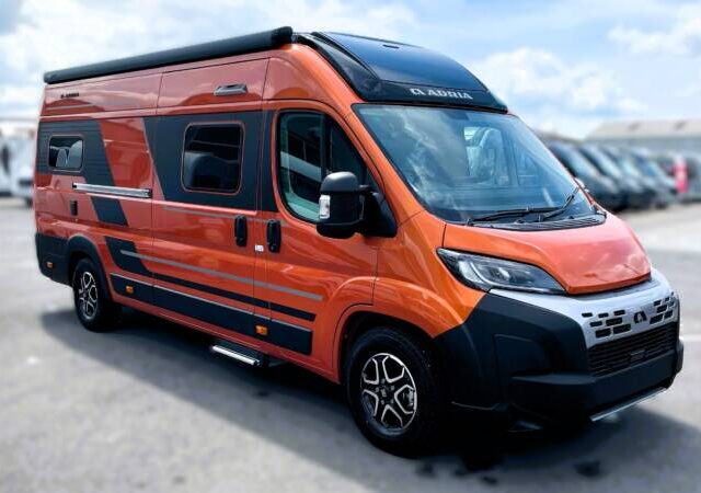 2025 Fiat Adria Twin Supreme 640 SLB